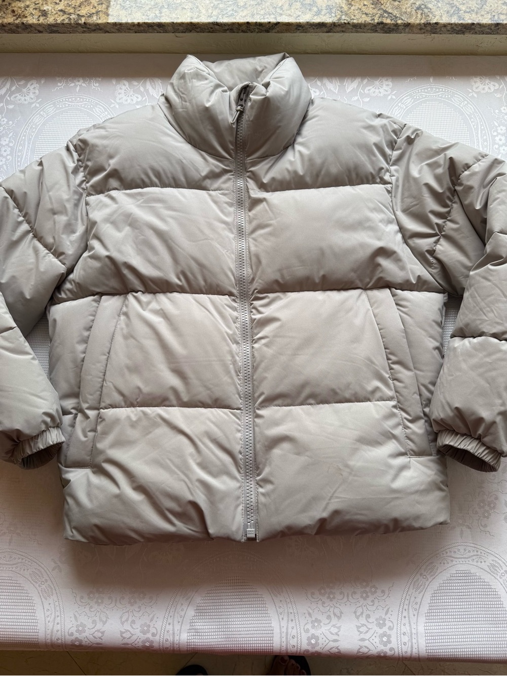Abercrombie & Fitch Relaxed-Stretch Light Silver Quilted Puffer Jacket Women XS